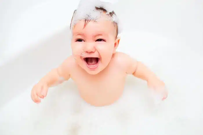 Quelle baignoire choisir pour bébé ?