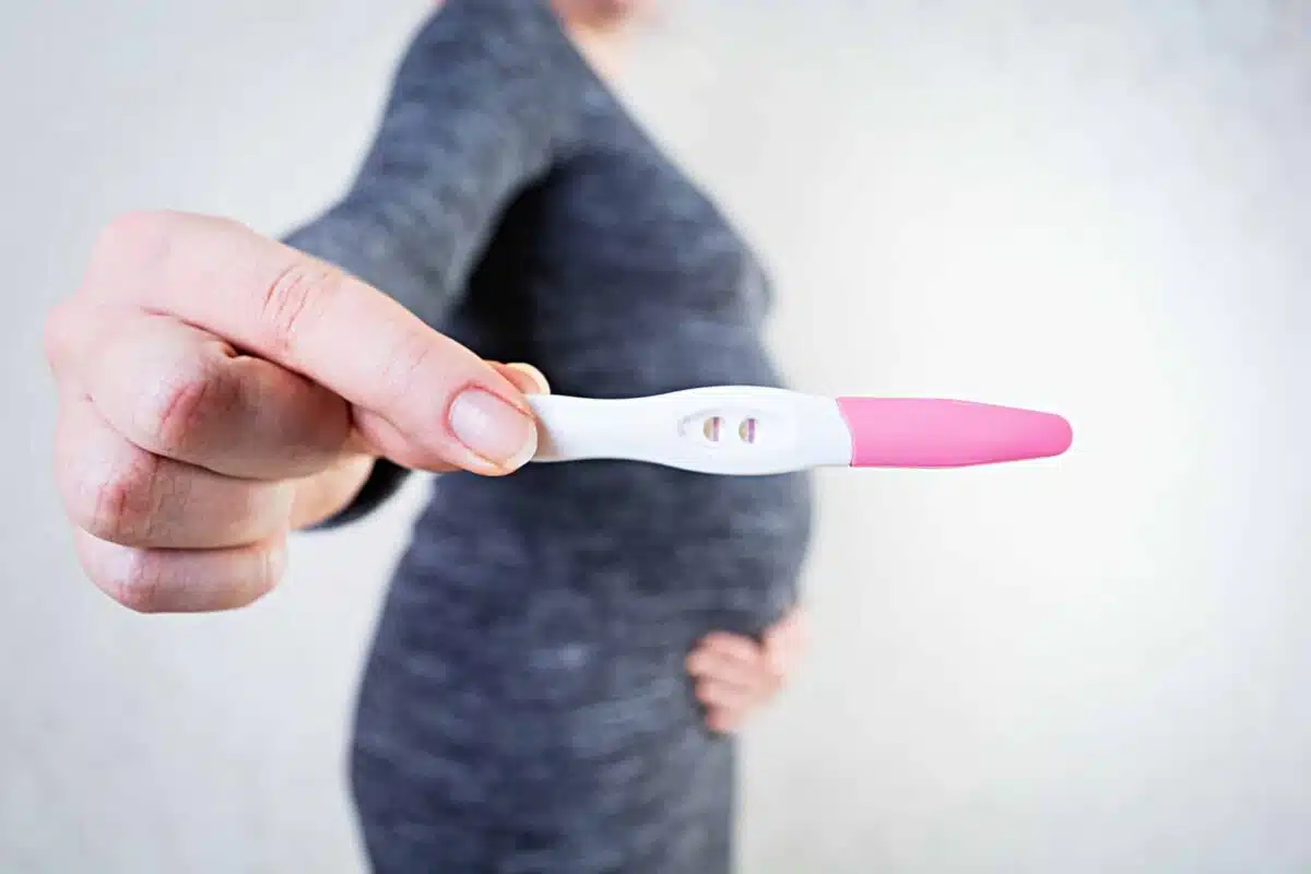 Moment de vérité : comment reconnaître une ligne d’évaporation sur un test de grossesse ?